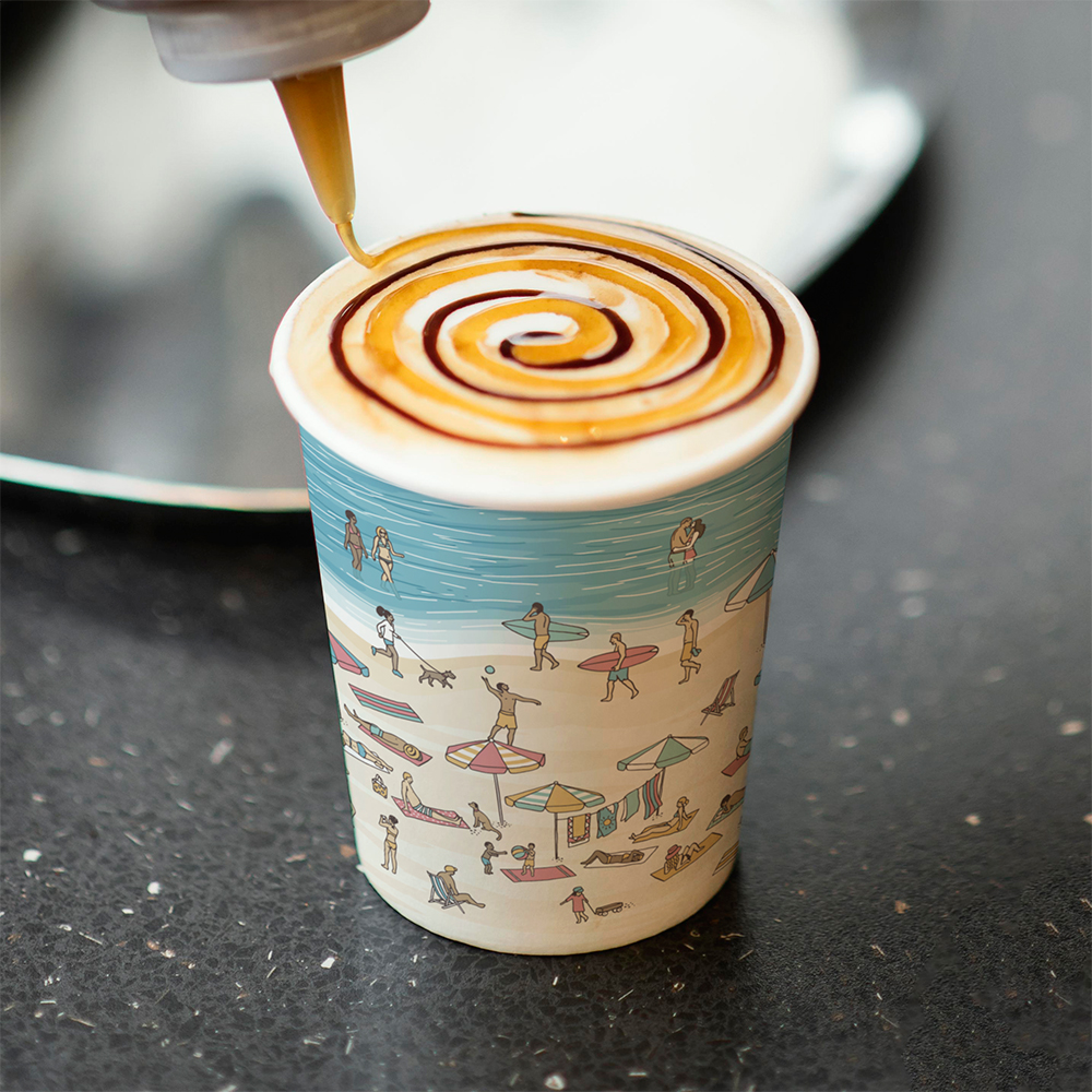 Брендированные бумажные стаканы для АЗС: как выбрать, рассчитать тираж и не потерять деньги на браке